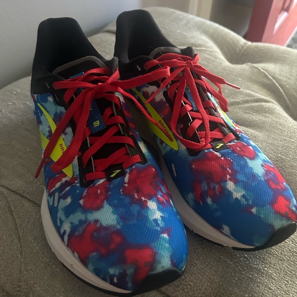 Brooks Launch 9 Rock N Roll Marathon sneaker shoe, EUC, Size 9 - Picture 3 of 9